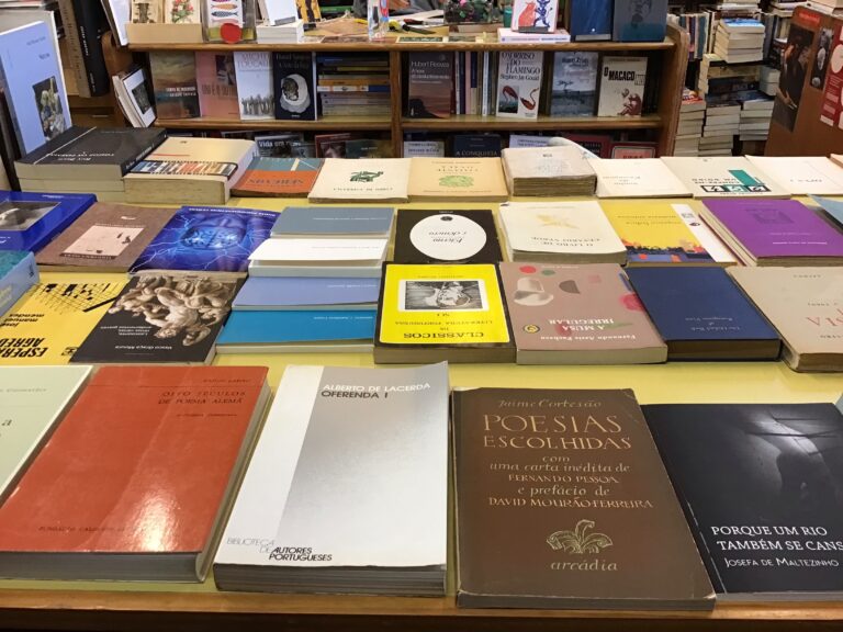 Semana da Poesia na Livraria Galileu